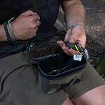 Чанта за риболовни аксесоари Avid Carp Stormshield Pro Pouch – размер S