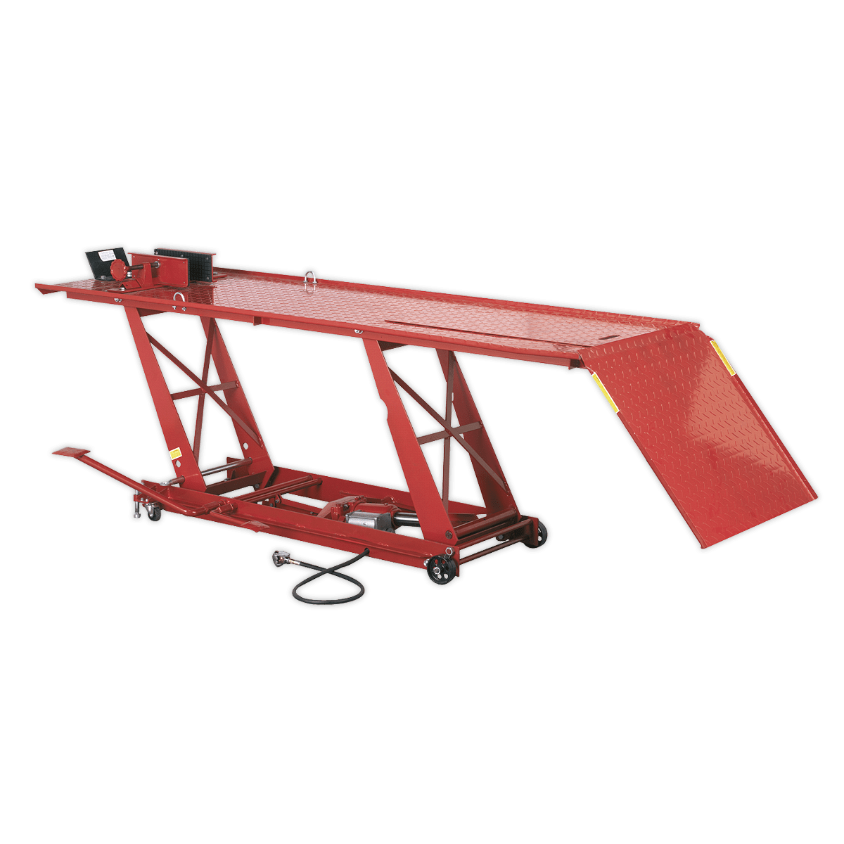 Elevator pneumo-hidraulic pentru motocilete