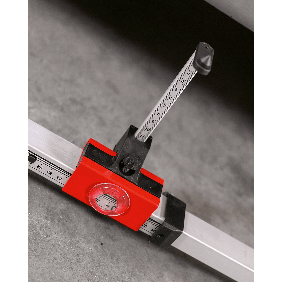 Rigla telescopica de masurat