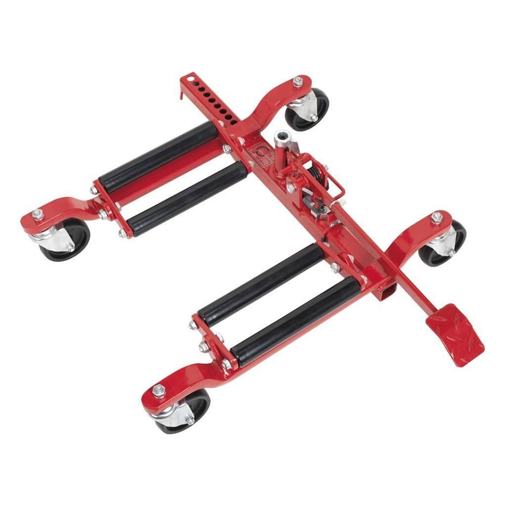 Dispozitiv pentru transportul masinilor avariate