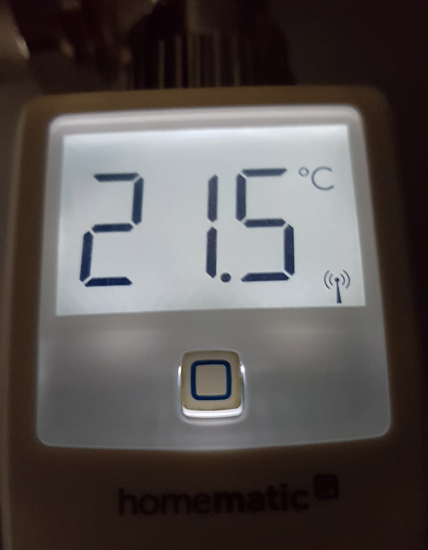 Homematic IP Термостатна безжична глава за радиатор/електронна термоглава/ за Smart Home