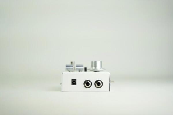 Collision Devices TARS Silver on White