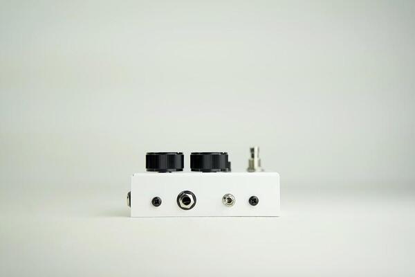 Collision Devices Singularity White