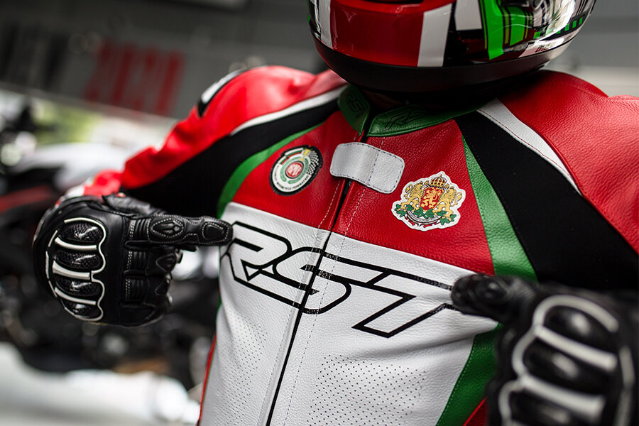 Cycling Rst Racing Team RST - авангардност, стил и безопасност за мотористи