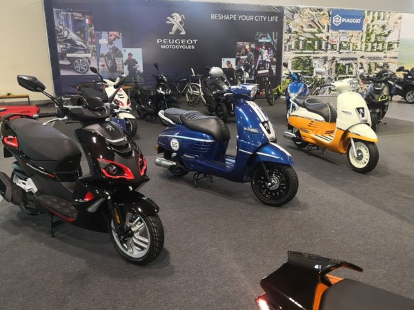 Peugeot Motocycles с градски звезди на Мото Експо 2019