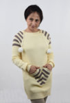 Дамски плетен пуловер с предни джобове