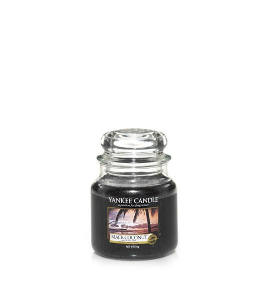 Свещ среден буркан Yankee Candle BLACK COCONUT Свещ среден буркан Yankee Candle BLACK COCONUT
