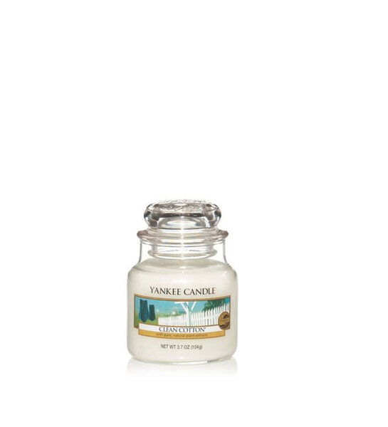 Свещ малък буркан Yankee Candle Clean Cotton Свещ малък буркан Yankee Candle Clean Cotton