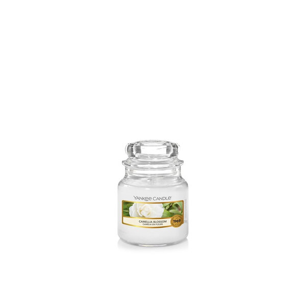 СВЕЩ МАЛЪК БУРКАН Yankee Candle CAMELLIA BLOSSOM СВЕЩ МАЛЪК БУРКАН Yankee Candle CAMELLIA BLOSSOM